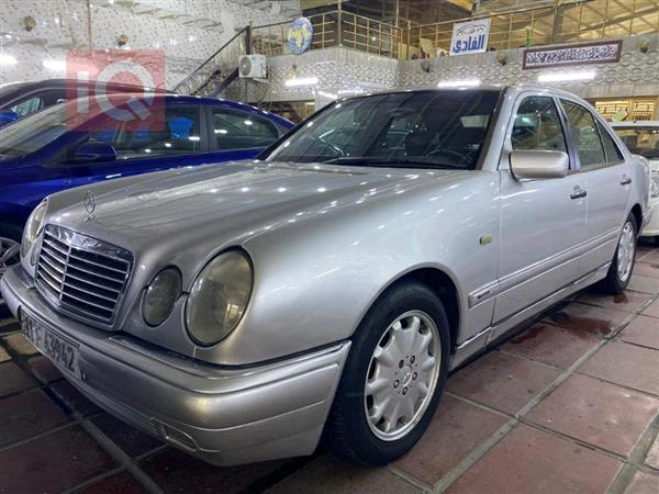 Mercedes-Benz for sale in Iraq